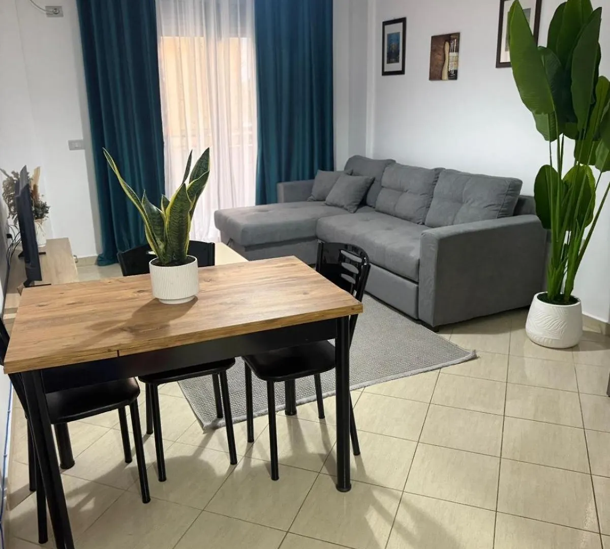Marin'S Apartments Radhime Avlonya 0*,  Arnavutluk